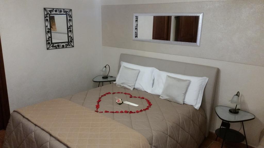 Villa Laura B&B Фосано Екстериор снимка