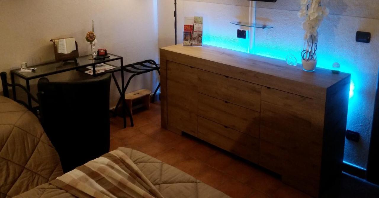 Villa Laura B&B Фосано Екстериор снимка